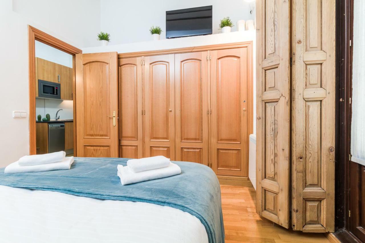 Апартаменты Pyr Select Plaza Mayor II Y III Мадрид Экстерьер фото
